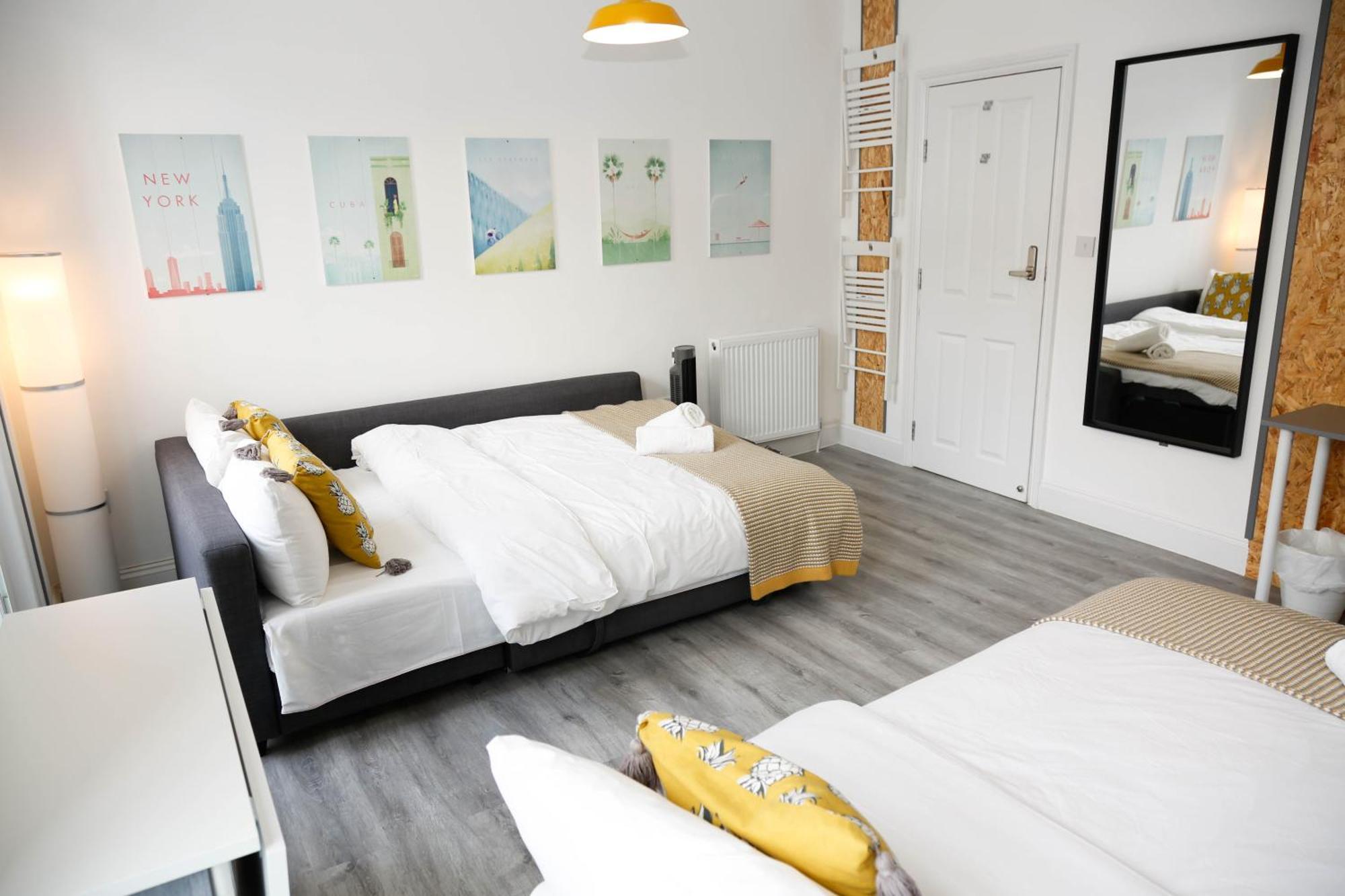 Luxury Rooms In Camden Town Near Shops, Cafes, Bars & Metro With Shared Bathrooms Londra Exterior foto
