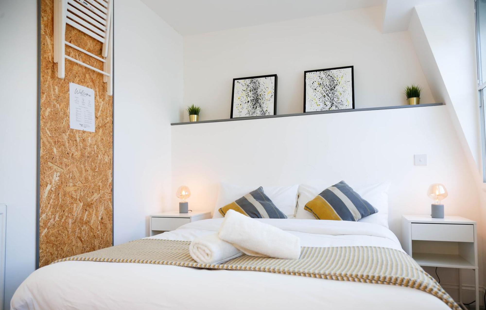 Luxury Rooms In Camden Town Near Shops, Cafes, Bars & Metro With Shared Bathrooms Londra Exterior foto