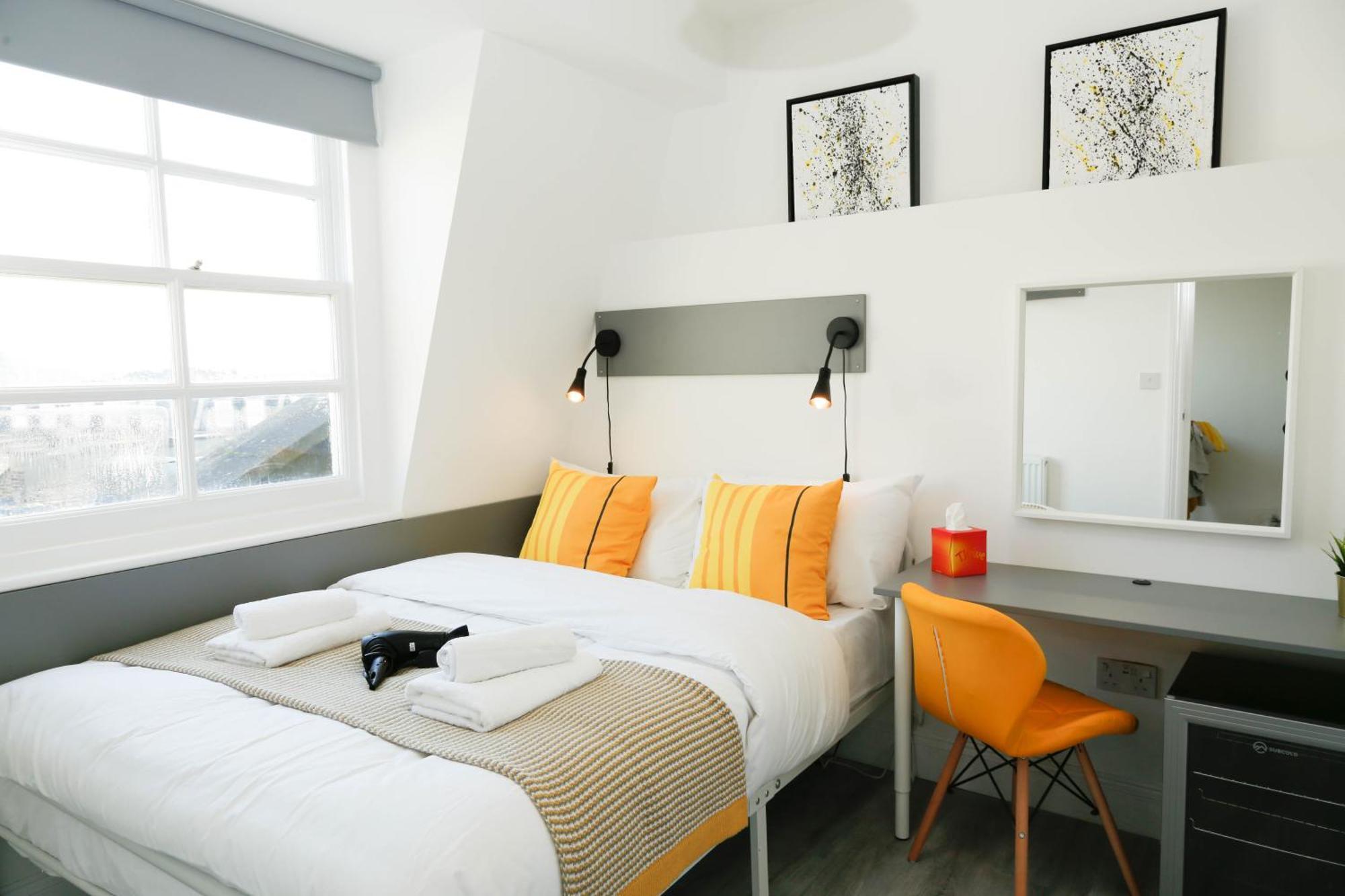 Luxury Rooms In Camden Town Near Shops, Cafes, Bars & Metro With Shared Bathrooms Londra Exterior foto