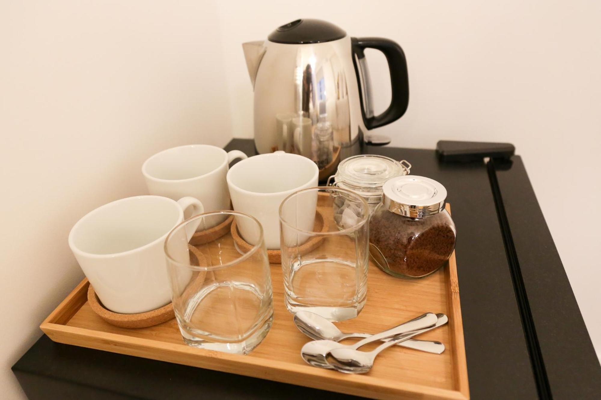 Luxury Rooms In Camden Town Near Shops, Cafes, Bars & Metro With Shared Bathrooms Londra Exterior foto